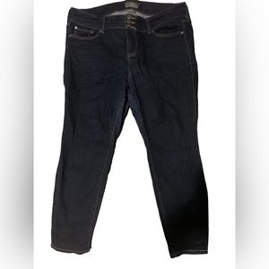 TORRID High Rise skinny jeans size 18 short